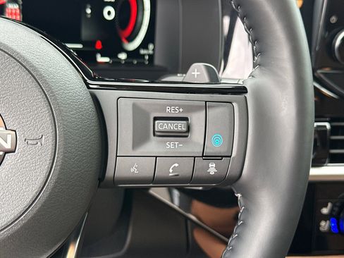 New 2025 Nissan Pathfinder Platinum w/ Cargo Package image 29