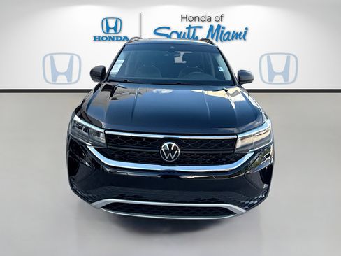 Used 2024 Volkswagen Taos S FWD image 2