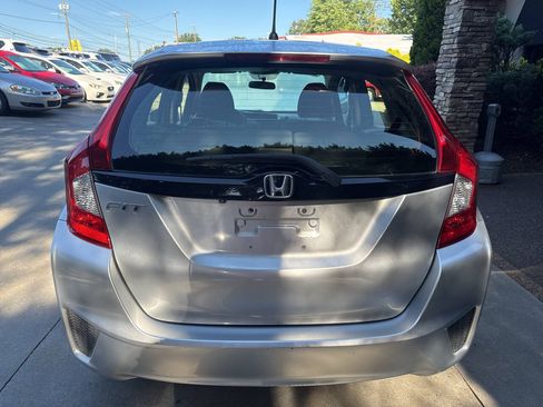 Used 2016 Honda Fit LX image 4