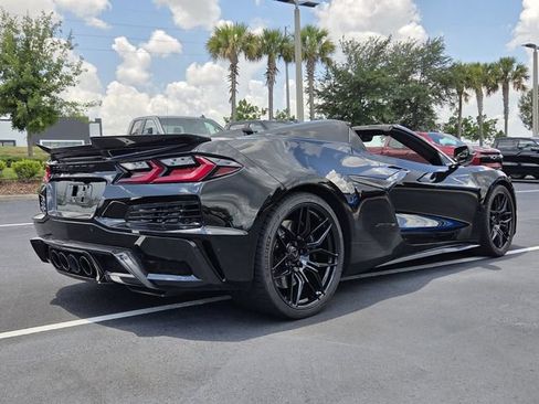 Certified 2024 Chevrolet Corvette Z06 w/ Stealth Interior Trim Package RWD image 6