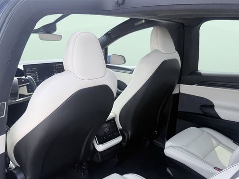 Used 2022 Tesla Model X Plaid AWD/4WD image 27