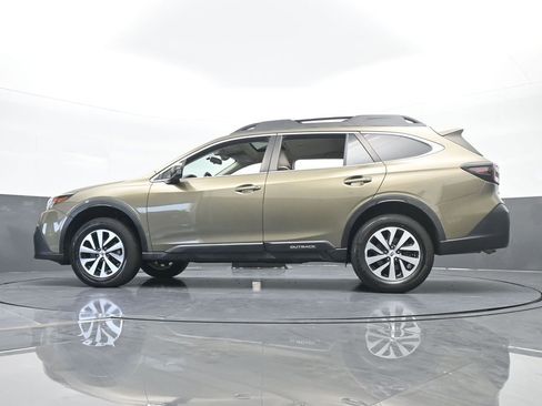 Used 2021 Subaru Outback Premium image 57