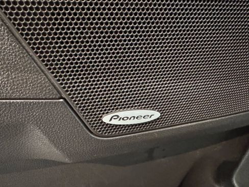 Used 2013 Chevrolet Equinox LTZ image 21