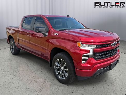 Used 2024 Chevrolet Silverado 1500 RST AWD/4WD image 8