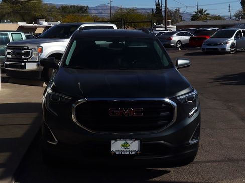 Used 2018 GMC Terrain SLE w/ Driver Convenience Package image 16