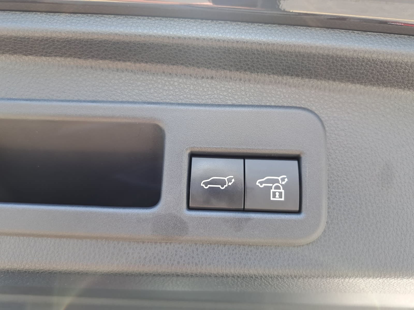 Used 2025 Toyota 4Runner TRD Off-Road Premium AWD/4WD image 14