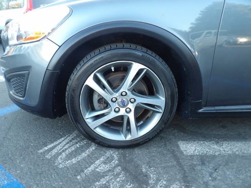 Used 2013 Volvo C30 FWD image 13