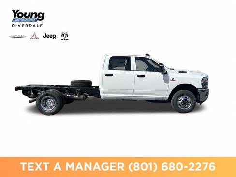 New 2026 RAM 3500 Tradesman w/ Chrome Appearance Group A AWD/4WD image 6