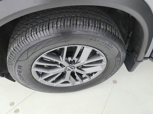 Used 2023 Nissan Rogue S AWD/4WD image 36