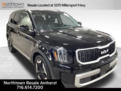 Used 2024 Kia Telluride EX w/ EX Captain's Chair Package