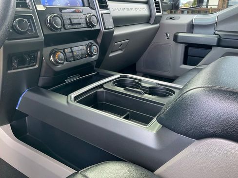 Certified 2022 Ford F250 XLT w/ XLT Premium Package image 69