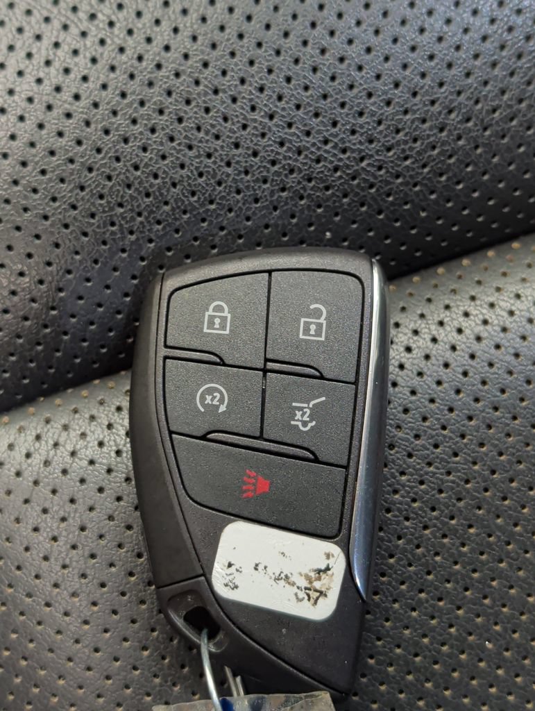 Used 2023 Buick Envision Essence w/ Sport Touring Package AWD/4WD image 25