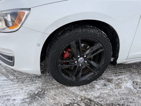Used 2015 Volvo S60 T5 Premier Plus image 11