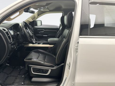 Used 2021 RAM 1500 Laramie AWD/4WD image 11