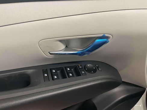 New 2026 Hyundai Tucson SEL image 17