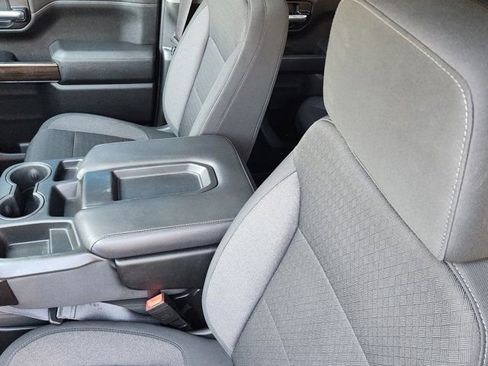 Used 2021 Chevrolet Silverado 1500 LT image 22