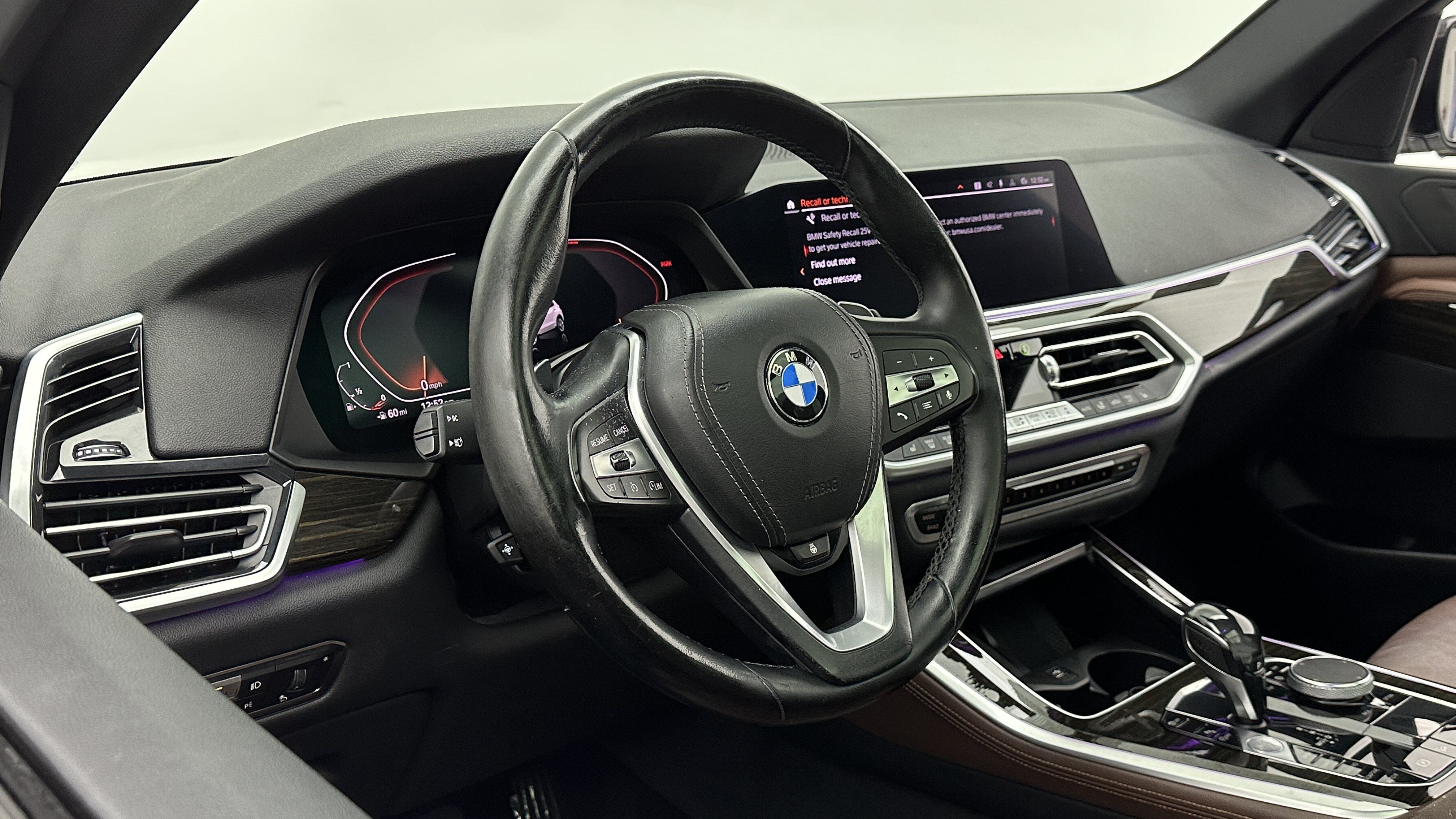Used 2019 BMW X5 xDrive40i w/ Convenience Package AWD/4WD image 11