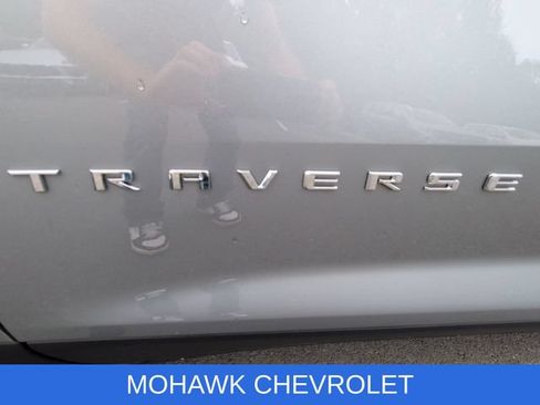 Certified 2024 Chevrolet Traverse LT w/ Trailering Package AWD/4WD image 32