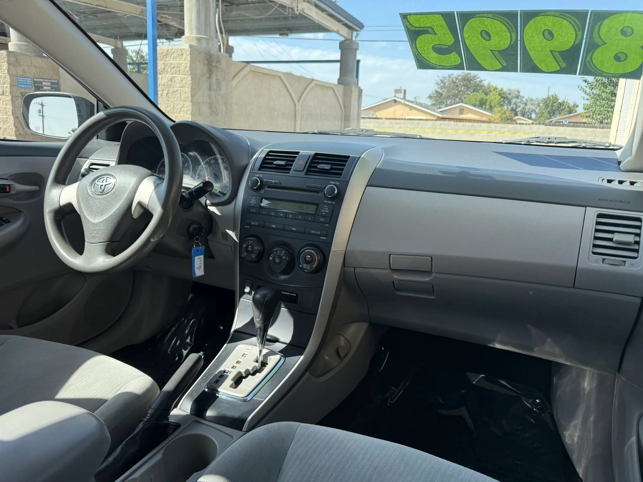 Used 2010 Toyota Corolla LE w/ All Weather Guard Pkg FWD image 12
