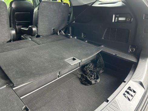 Used 2022 Ford Explorer Limited RWD image 24