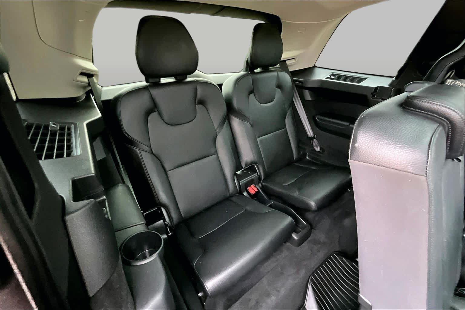 Used 2022 Volvo XC90 T6 Momentum w/ Advanced Package AWD/4WD image 20