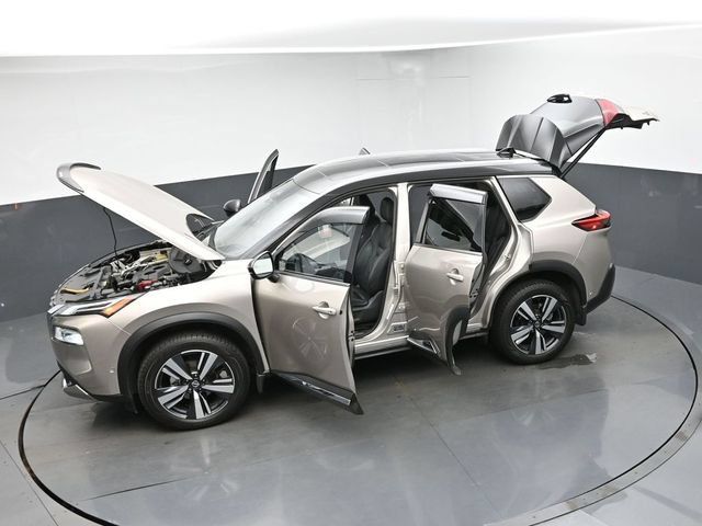 Used 2021 Nissan Rogue Platinum FWD image 47