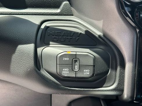 New 2026 RAM 2500 Big Horn AWD/4WD image 18