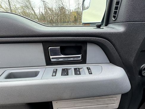 Used 2014 Ford F150 XLT w/ Equipment Group 302A Luxury AWD/4WD image 28