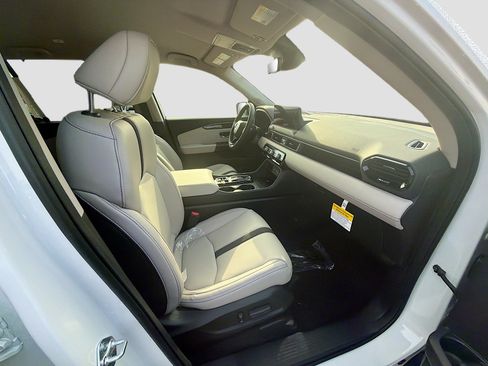 New 2026 Honda Pilot EX-L image 24