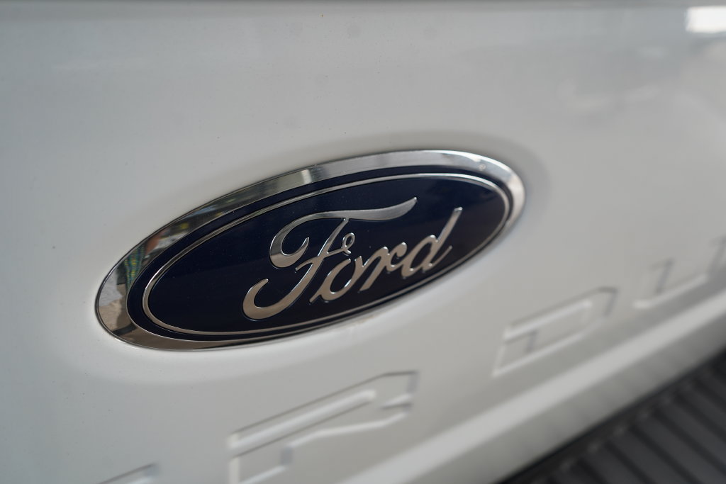 Used 2025 Ford F350 XL AWD/4WD image 6