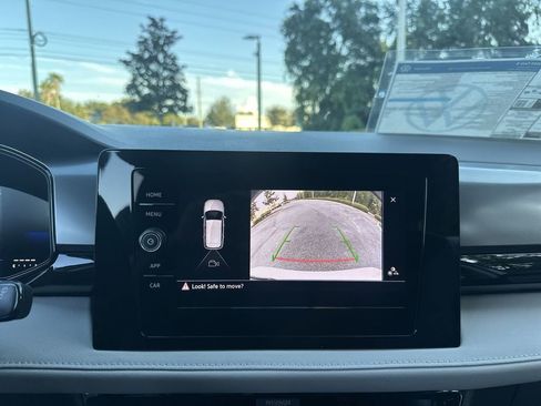 New 2025 Volkswagen Taos S image 17