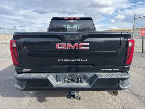Used 2024 GMC Sierra 2500 Denali w/ Technology Package image 6