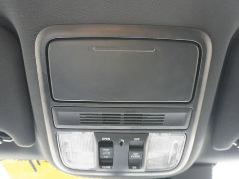 Used 2023 Honda Passport TrailSport image 17