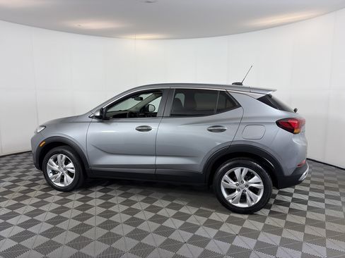 Used 2025 Buick Encore GX Preferred AWD/4WD image 8