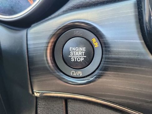 Used 2020 Jeep Grand Cherokee Limited X RWD image 31