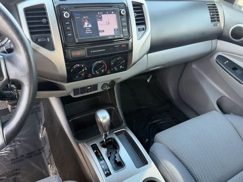 Used 2015 Toyota Tacoma PreRunner w/ TRD Off-Road Package RWD image 25