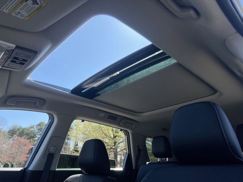 New 2026 Nissan Pathfinder SL image 14