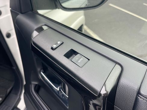 Used 2019 Toyota 4Runner Limited image 20