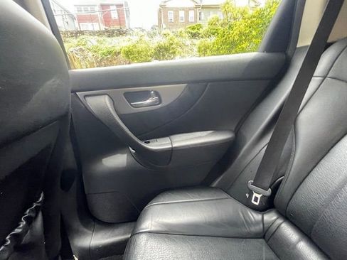 Used 2013 INFINITI FX37 AWD w/ Premium Pkg image 25