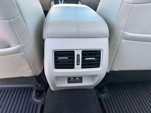 Used 2019 Nissan Altima 2.5 SL AWD/4WD image 12