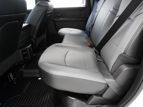 Used 2024 RAM 3500 Tradesman image 21