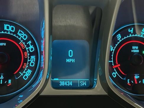 Used 2010 Chevrolet Camaro SS w/ LPO, Ground Effects Package RWD image 24