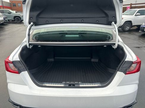 New 2026 Toyota Camry Hybrid image 24