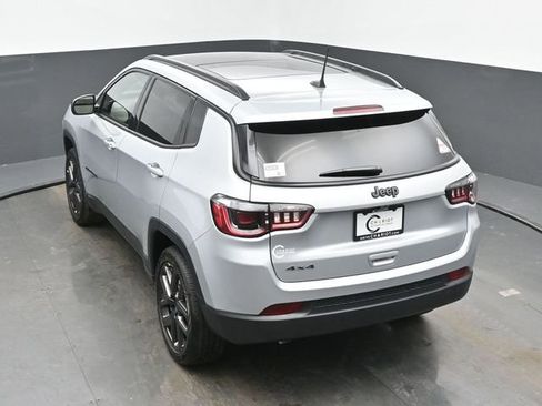 New 2026 Jeep Compass Latitude w/ Sun and Sound Group image 41