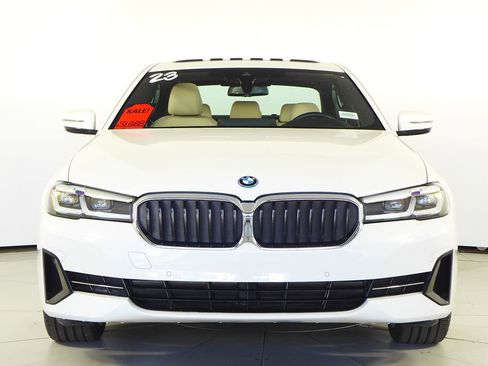 Used 2023 BMW 530e 530e iPerformance w/ Convenience Package image 3