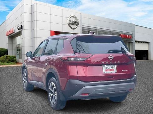 Used 2023 Nissan Rogue SV w/ SV Premium B Package AWD/4WD image 8