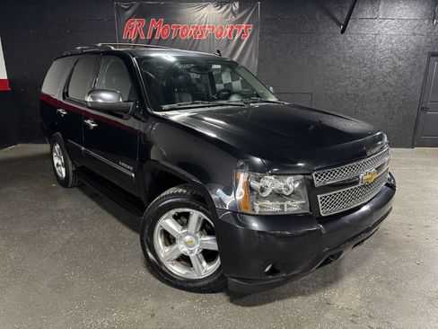 Used 2011 Chevrolet Tahoe LTZ AWD/4WD image 7