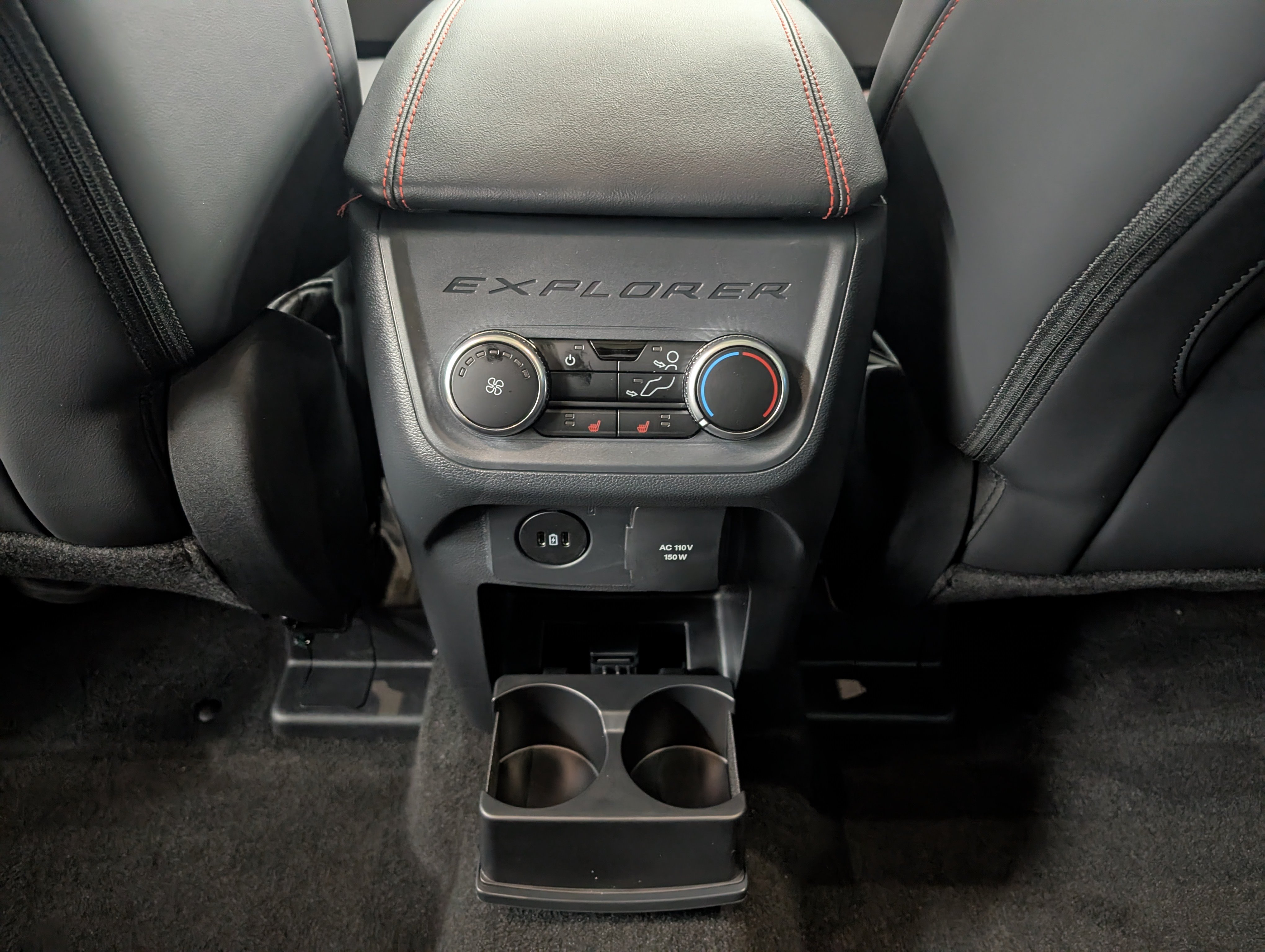 New 2027 Ford Explorer ST-Line w/ Premium Package AWD/4WD image 9