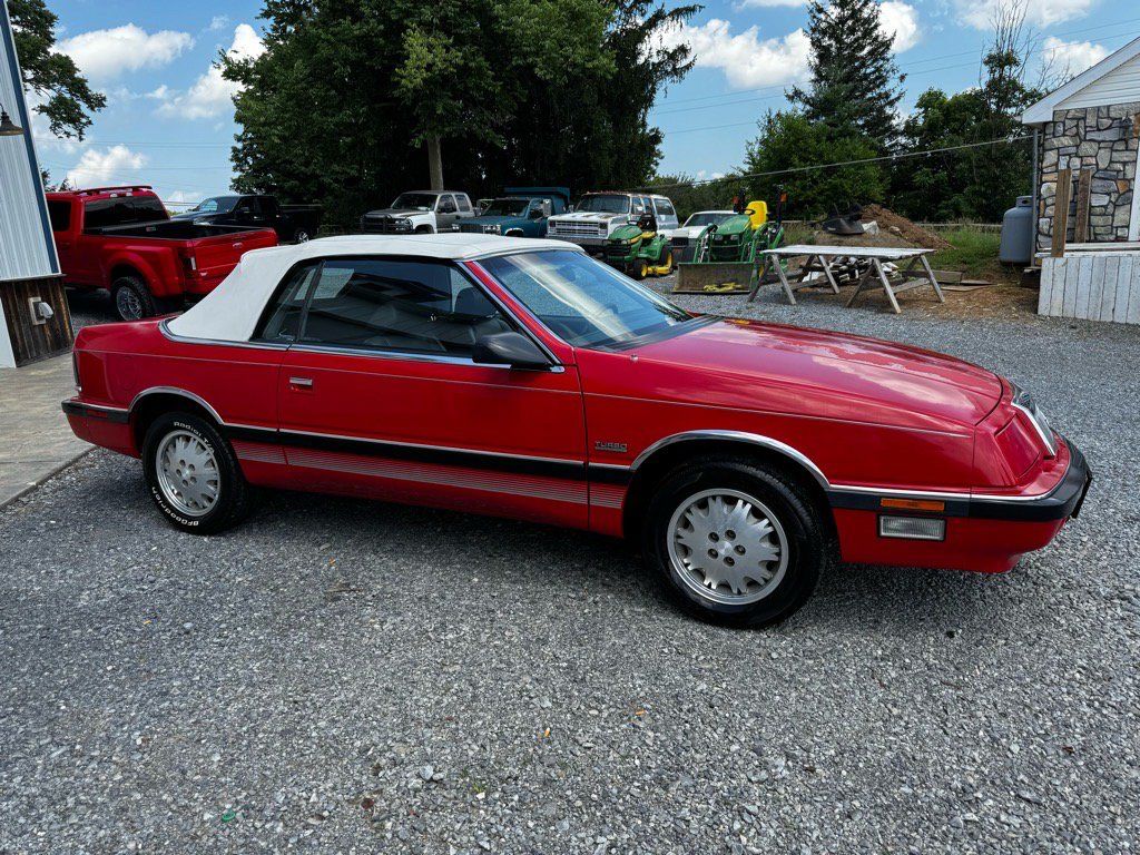 Used 1989 Chrysler LeBaron Premium FWD image 4