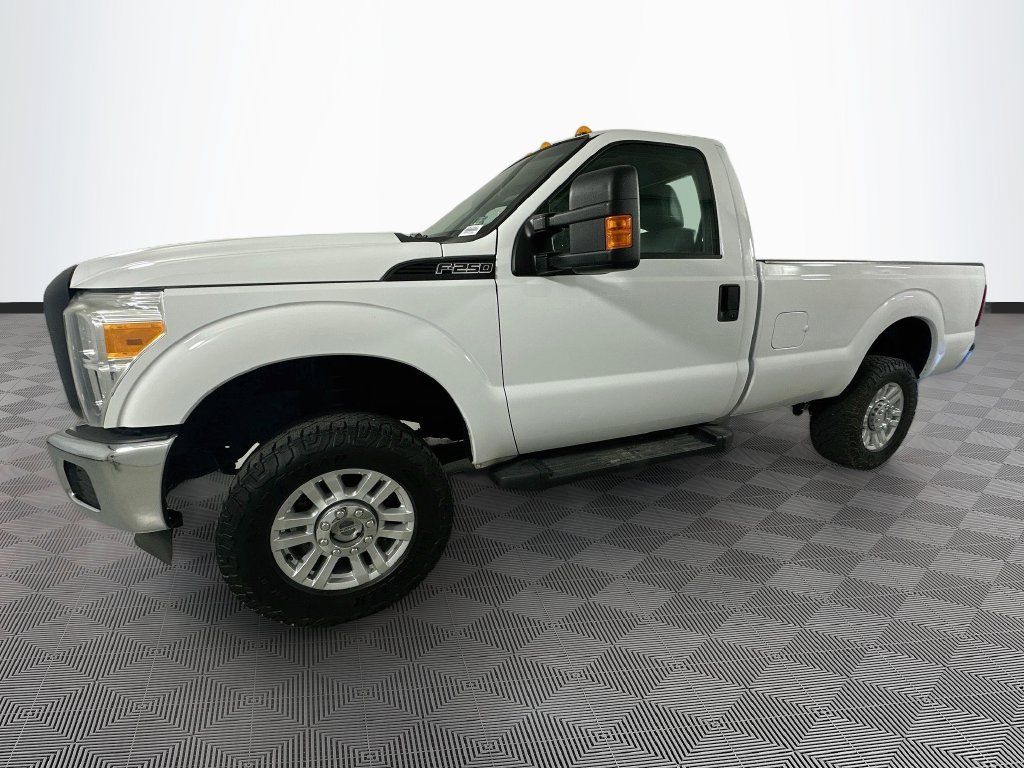 Used 2016 Ford F250 XL w/ Power Equipment Group AWD/4WD image 4